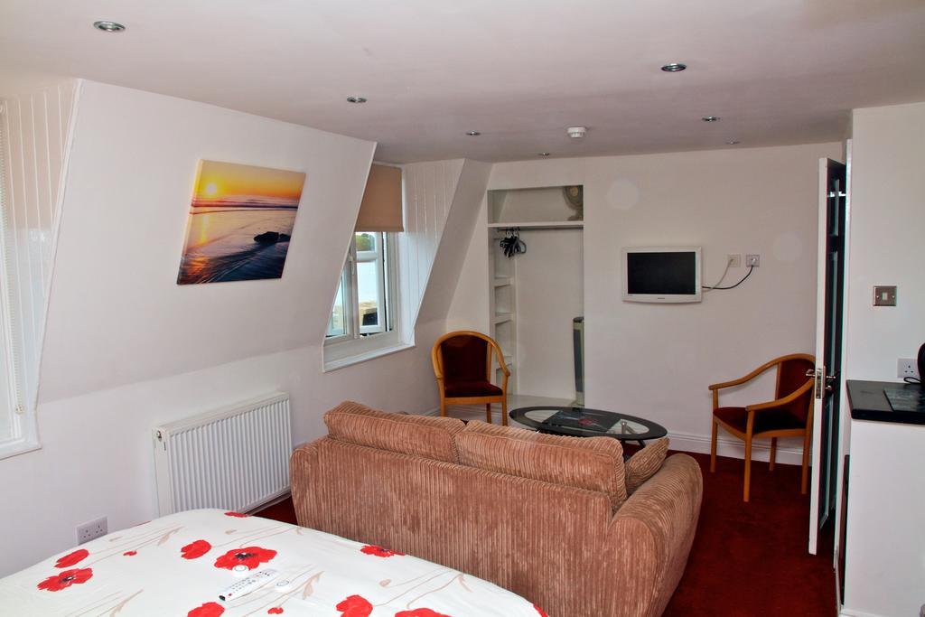 Wenlock House Hotel Weymouth Bagian luar foto
