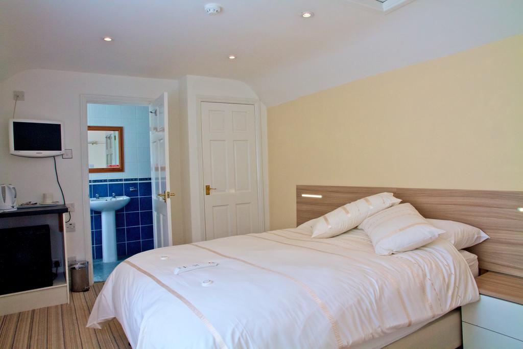 Wenlock House Hotel Weymouth Bagian luar foto