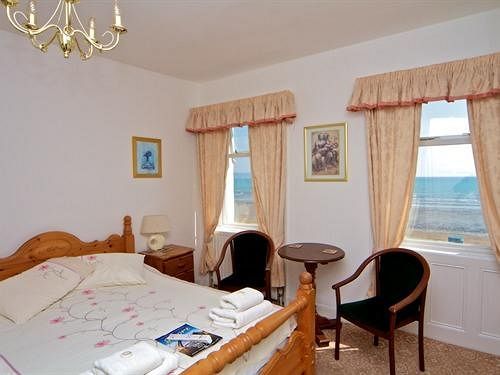 Wenlock House Hotel Weymouth Bagian luar foto