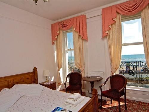 Wenlock House Hotel Weymouth Bagian luar foto
